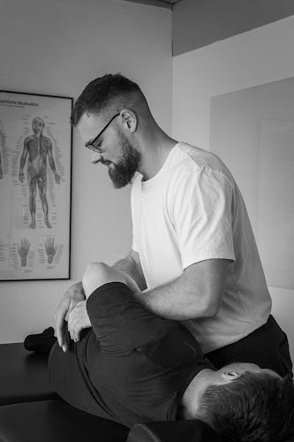 Comentarii opinii despre Manipfysio