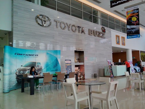 TOYOTA BUZZ - โตโยต้าบัสส์ สาขาเกษตร-นวมินทร์, Author: ชำนาญ พุดดอน