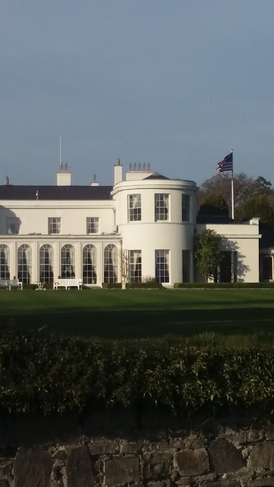Photos of Phoenix Park, Jerome Connor Place (SE-bound)