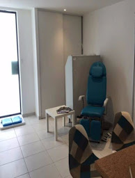 Photo n°2 de Laura Canadas à Remiremont (Chirurgien orthopédiste)