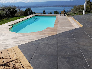 Photo n°7 de Pernollet Paysage - Carré Bleu Piscines à Évian-les-Bains (Magasin de matériel pour piscines)