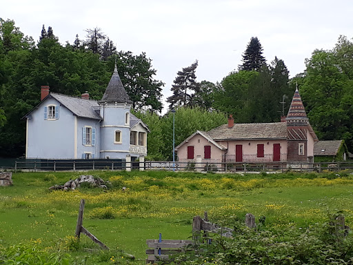 Photo 3 - Moulins-Engilbert