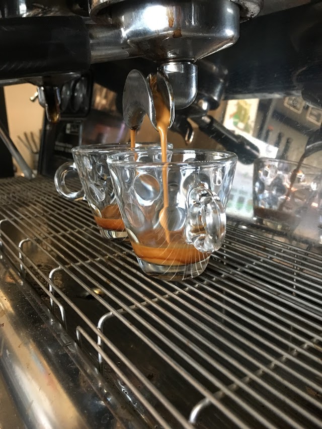 La bottega del caffè