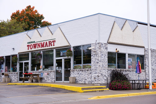 Gresham Town Mart - Visual