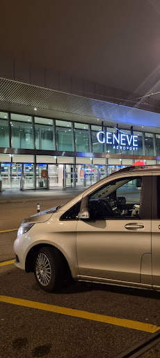 Fyfteen Taxi by Léman VTC Services - Thumbnail