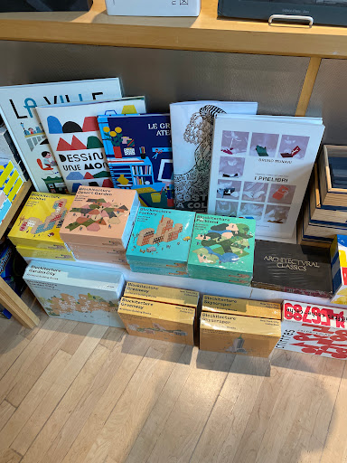 CCA Bookstore - Visual
