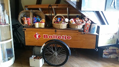 Photos of Bolletje Shop & Coffee Parlor Anno 1867