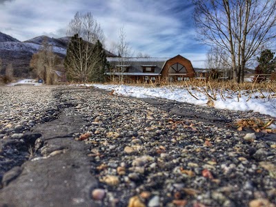 Snowberry Inn Bed & Breakfast