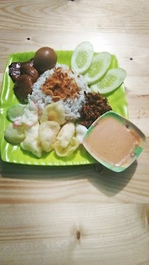 Nasi Uduk Betawi Teh Deniza, Author: Radrenaline Jie