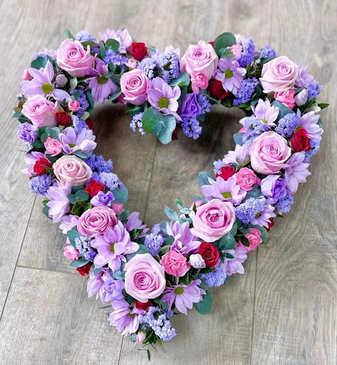 Pinks Florists - Visual