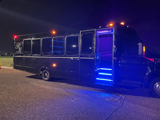 RM Luxury Coaches - Thumbnail