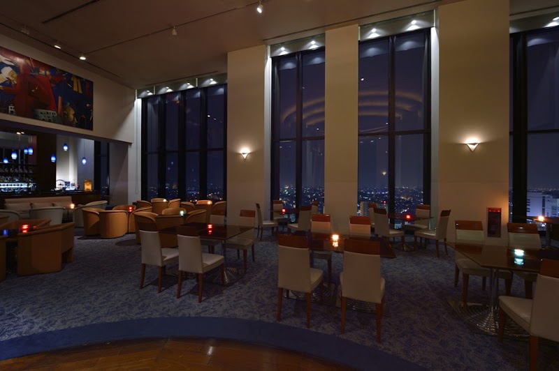 トップラウンジ ロイヤルパインズホテル浦和