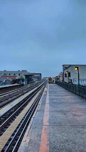 103 St–Corona Plaza
