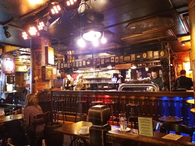 Papa Joe's Biersalon