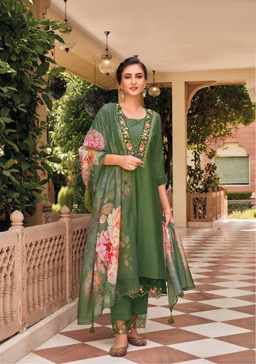 Boutique Priya Schindler (Indian Clothing Shop) - Thumbnail
