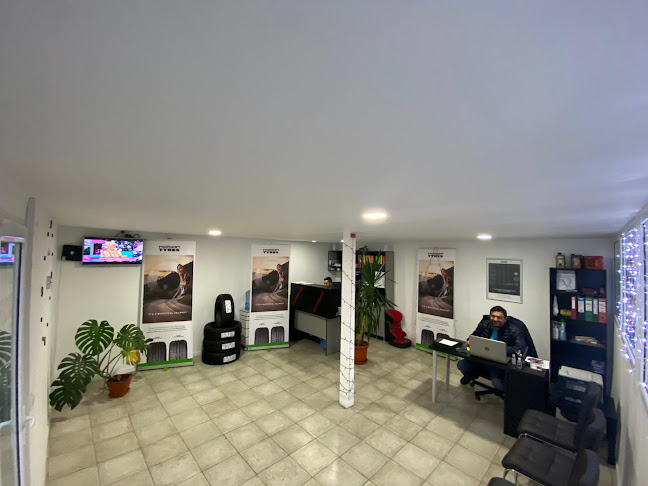 Auto House Vulcanizare Auto Ploiesti. Magazin Anvelope, Hotel Anvelope Ploiesti. Vulcanizare Mobila Prahova - Dealer Auto