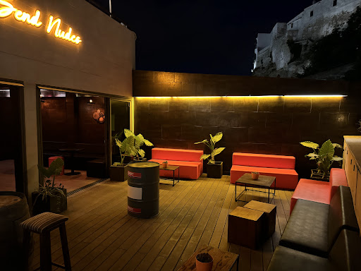 Contrabandu Menorca | COCKTAIL BAR - Thumbnail