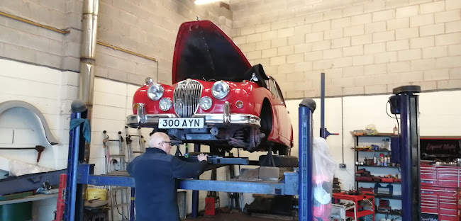 DCC Autos