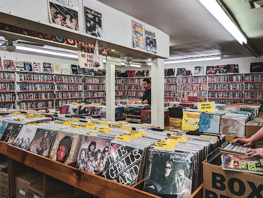 Record City - Visual