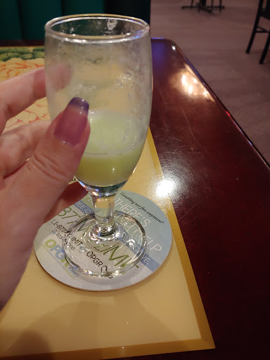 Royal Pub/Jade Garden Gallery - United States