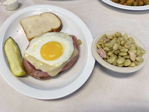 Broken Egg Diner - Visual