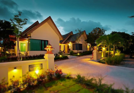 Tonggad Resort