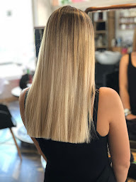 Photo n°6 de Start’Hairs @Popenspace By Andrea Thomas à Cagnes-sur-Mer (Salon de coiffure)