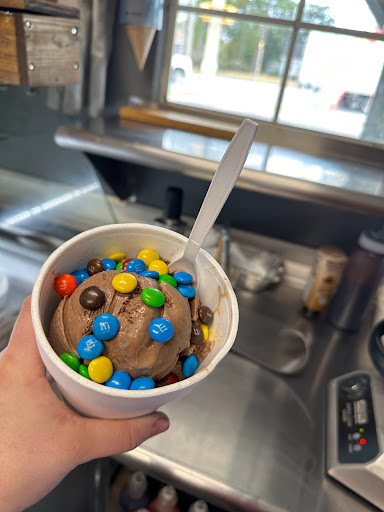 Scoop Dawgs Snack Shack - Thumbnail