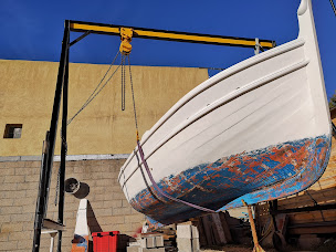 Photo n°6 de Chantier naval VENT D'OUEST - charpentiers de marine à Carnoux-en-Provence (Atelier de menuiserie)