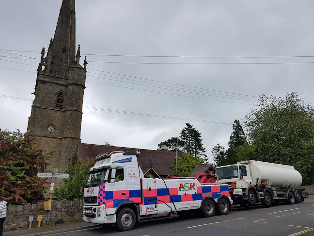 The Church of Saint John the Baptist - Gloucester