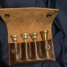 Photo n°6 de Zaz Bourrellerie à Flumet (Fournisseur d'articles en cuir)