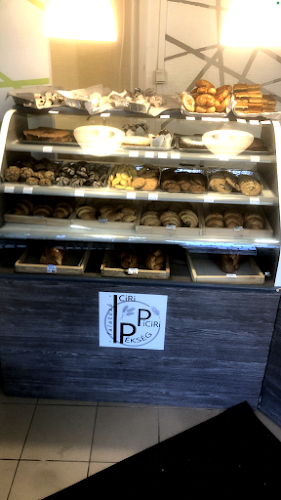 Opinii despre Iciri Piciri Pékség în Budapest - Pékség