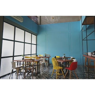 Photos of Artmosphere Interior Design Inc.