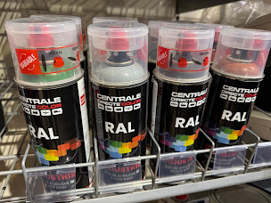 Photo n°10 de CENTRALE DIRECTE à La Chapelle-de-Guinchay (Magasin de vêtements professionnels)