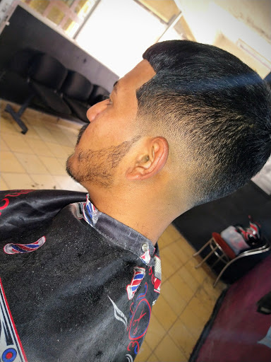 THE BARBERSHOP "Jorge Reyna" .