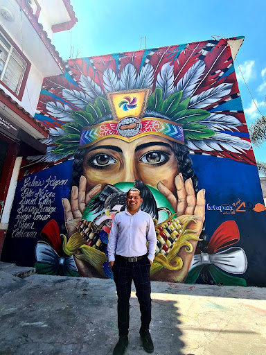 Mural del Apache Gallery - Mexico