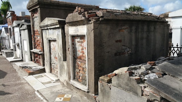 St. Louis Cemetery No. 1