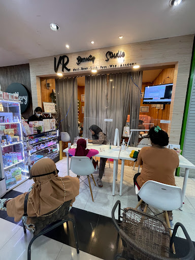 VR Beauty Salon & Spa Jayapura