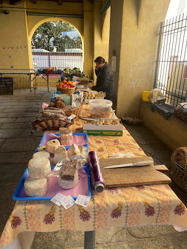 Marché couvert de producteurs - Thumbnail