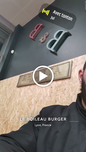 Photo 2 - Le Boileau Burger