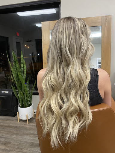 Kellen's Salon - Thumbnail