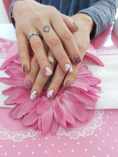 Pink Style & Beauty - Thumbnail
