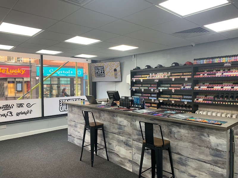 Captains Vape Lounge - Gloucester photo 3