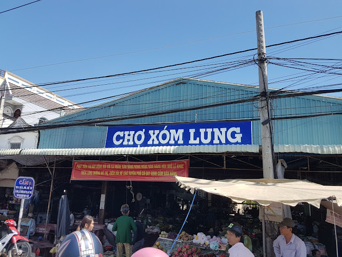 Chợ Xóm Lung