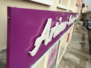 Photo n°20 de France Format Publicité - ROUSSILLON 38 à Roussillon (Atelier de sérigraphie)