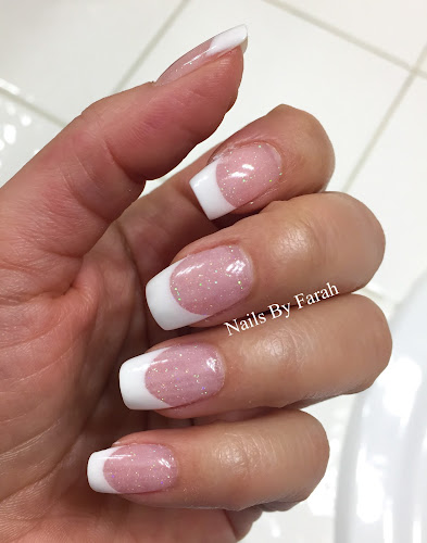 Nails By Farah interior view