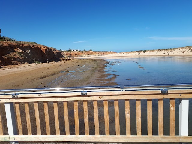South Port Surf Life Saving Club