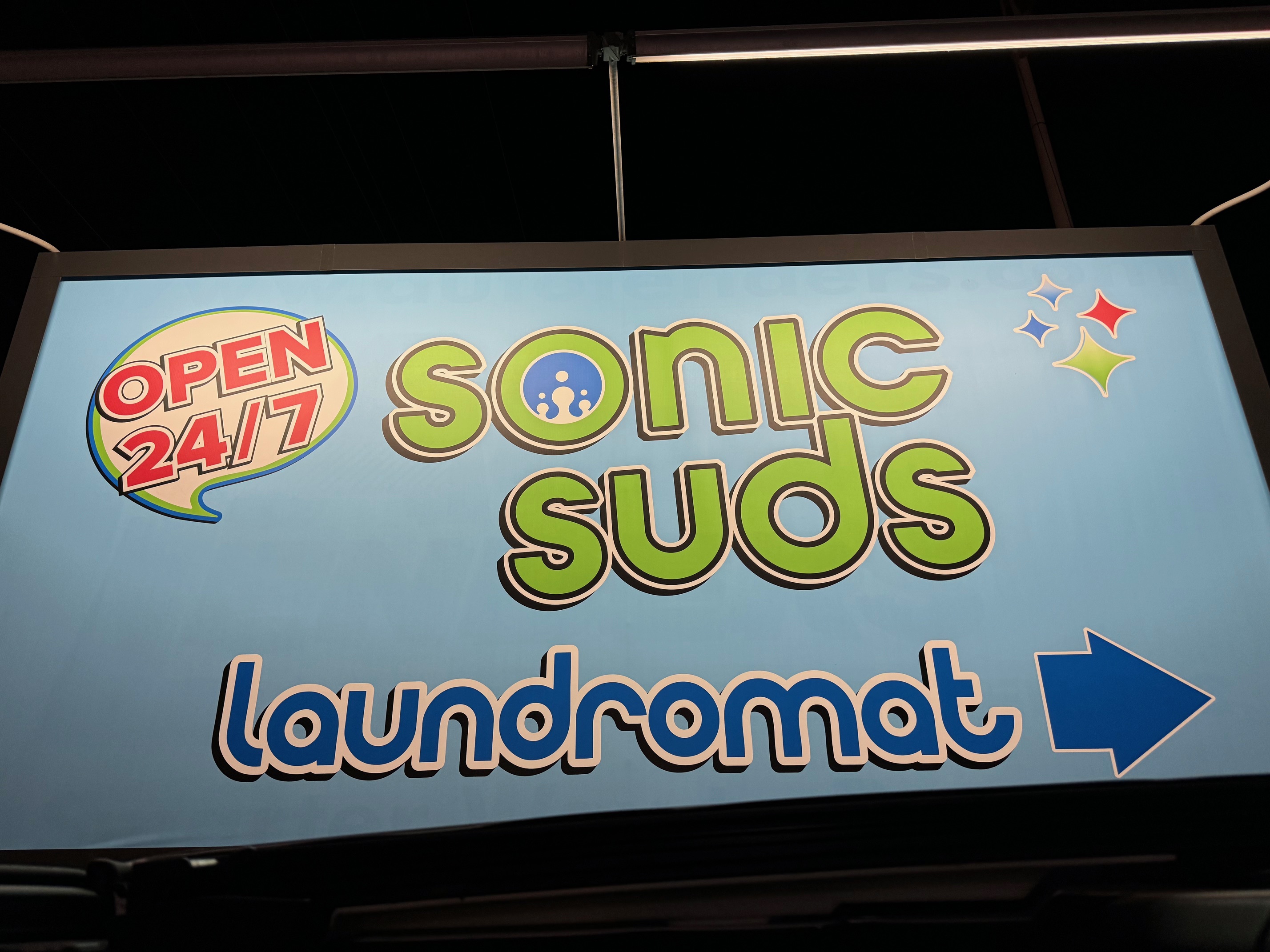 Sonic Suds Laundromat of Toms River facility with washing machines in Toms River