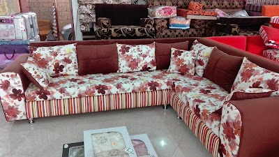 Photos of Yamama Perfumes and decorative materials