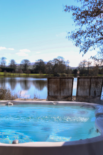 North Lakes Lodges - Thumbnail